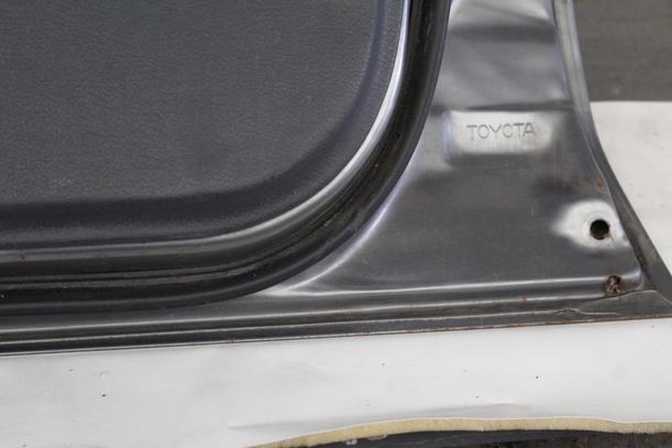 Foto: TÜR VORNE RECHTS eines Toyota Corolla 1.3 XL