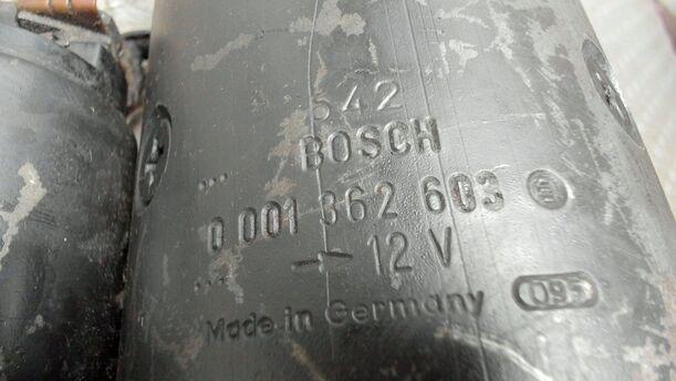 Foto: ANLASSER / STARTER BOSCH ( SCHALTGETRIEBE ) eines Ford Sierra Turnier CL
