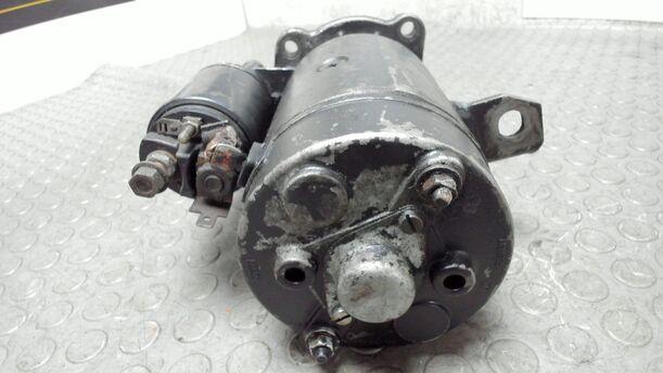 Foto: ANLASSER / STARTER BOSCH ( SCHALTGETRIEBE ) eines Ford Sierra Turnier CL