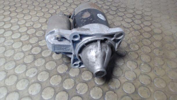 Foto: ANLASSER / STARTER eines Mazda 323 1.4i 16V LX