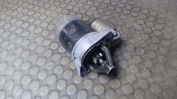 Foto: ANLASSER / STARTER eines Mazda 323 1.4i 16V LX