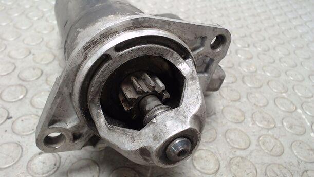 Foto: ANLASSER / STARTER BOSCH eines Ford Sierra Turnier CLX (LX)