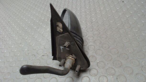 Foto: AUSSENSPIEGEL LINKS eines Fiat Seicento 1.1 Suite