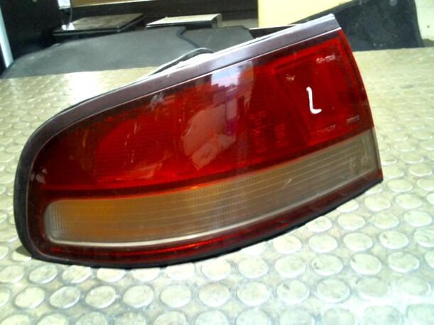 Foto: HECKLEUCHTE LINKS eines Mitsubishi Galant 1800 GLSi