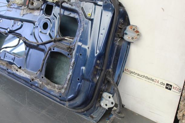 Foto: TÜR VORNE LINKS eines Mitsubishi Colt 1600 GLXi