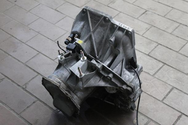 Foto: SCHALTGETRIEBE 5-GANG eines Ford Fiesta Focus