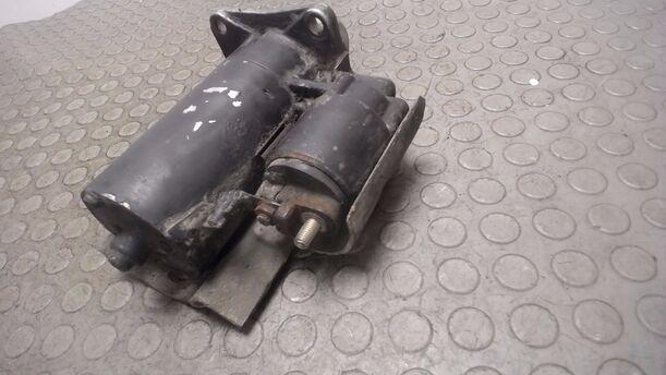 Foto: ANLASSER / STARTER BOSCH eines Ford Sierra Turnier CL