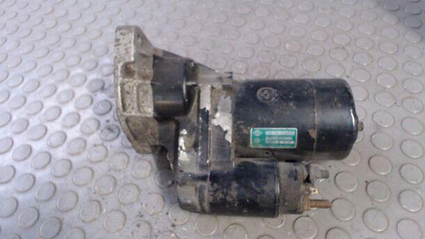 Foto: ANLASSER / STARTER HITACHI eines Nissan Sunny LX