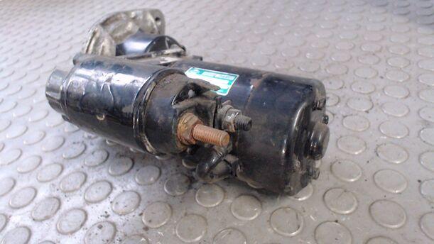 Foto: ANLASSER / STARTER HITACHI eines Nissan Sunny LX