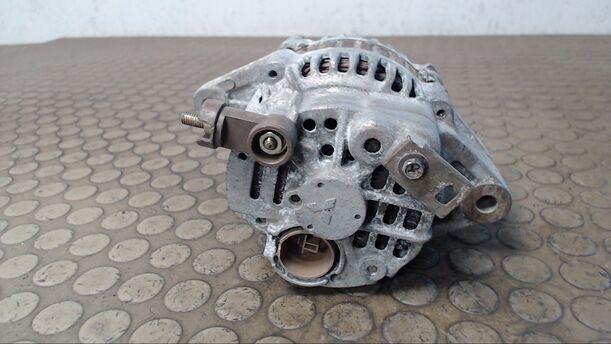 Foto: LICHTMASCHINE eines Honda Civic 1.3