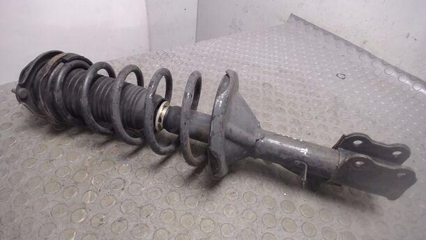 Foto: FEDERBEIN HINTEN LINKS eines Kia Shuma RS