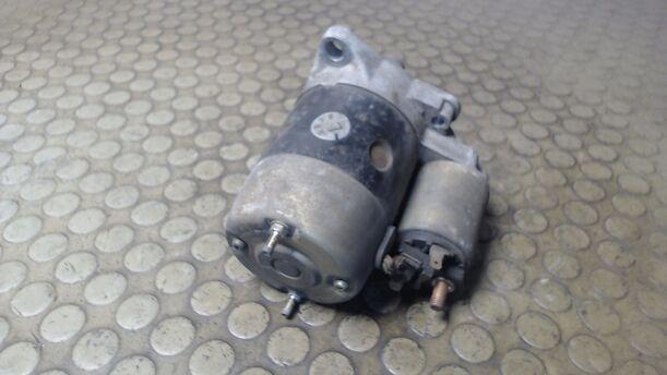 Foto: ANLASSER / STARTER eines Mazda 323 F 1.6i 16V GLX