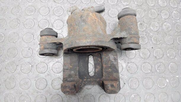 Foto: BREMSSATTEL VORNE RECHTS eines Toyota Starlet 1.3 XLi