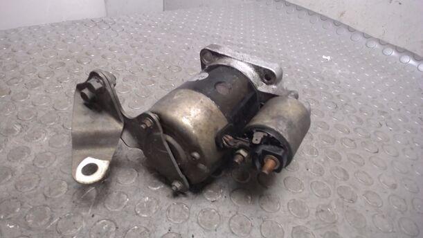 Foto: ANLASSER / STARTER eines Mazda 323 1.6i GLX