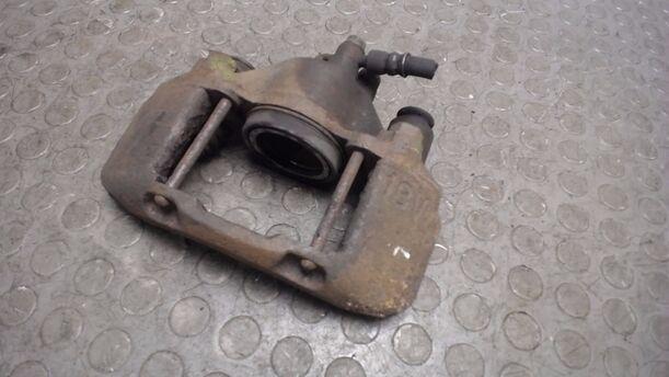 Foto: BREMSDSATTEL VORN LINKS eines Mazda 323 1.6i GLX