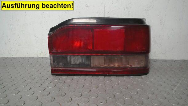 Foto: HECKLEUCHTE/ RÜCKLEUCHTE RECHTS ( 2/3 TÜRER ) eines Mazda 323 1.6i GLX