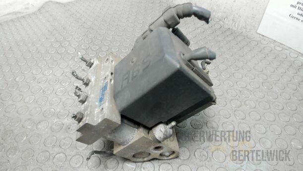 Foto: HAUPTBREMSAGGREGAT ABS eines Alfa Romeo 145 1.6