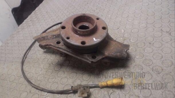 Foto: ACHSSCHENKEL VORNE LINKS eines Alfa Romeo 145 1.6