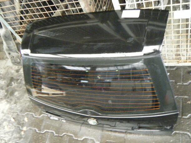 Foto: HECKKLAPPE / HECKDECKEL eines Alfa Romeo 145 1.6