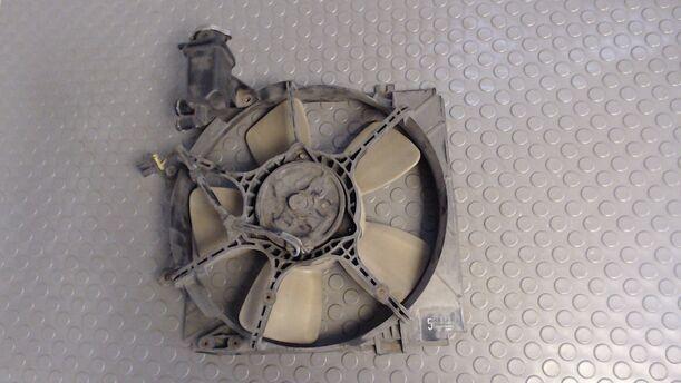 Foto: ELEKTROLÜFTER eines Mazda 626 2.5i V6