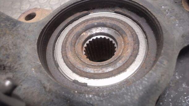 Foto: ACHSSCHENKEL VORNE LINKS eines Lancia Delta 1.6 i.e.