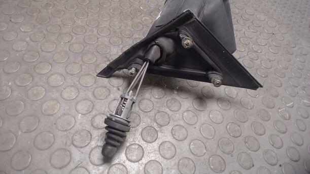 Foto: AUSSENSPIEGEL MECH.  INNENVERSTELLBAR LINKS eines Lancia Delta 1.6 i.e.