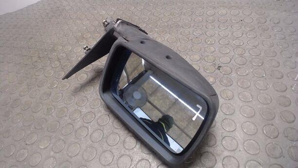 Foto: AUSSENSPIEGEL MECH.  INNENVERSTELLBAR LINKS eines Lancia Delta 1.6 i.e.