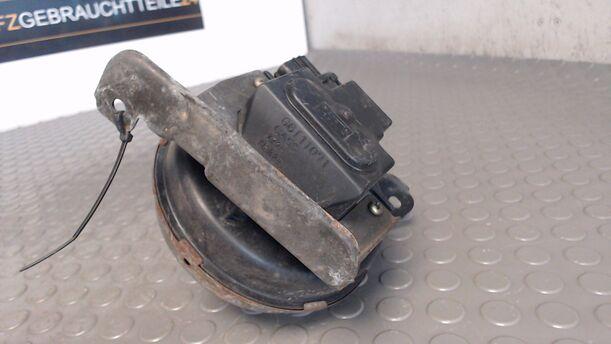 Foto: TEMPOMAT eines Mazda 626 2.5i V6