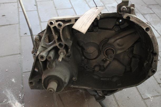 Foto: SCHALTGETRIEBE 5-GANG JB1013 eines Renault R 5 GTD