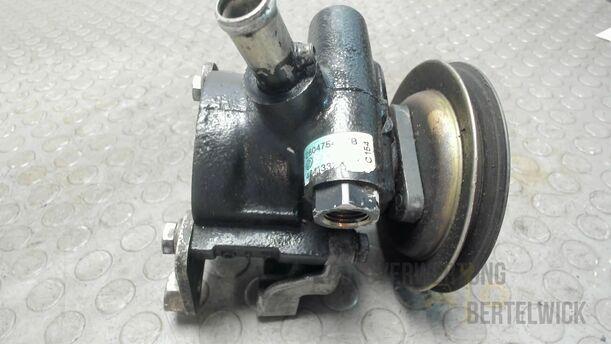 Foto: LENKGETRIEBEPUMPE eines Alfa Romeo 145 1.6