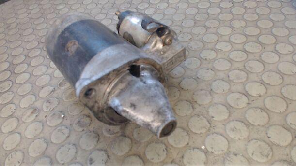 Foto: ANLASSER / STARTER eines Mitsubishi Colt 1300 GL