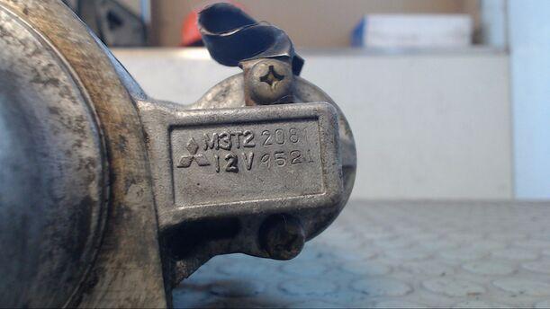Foto: ANLASSER / STARTER eines Mitsubishi Colt 1300 GL