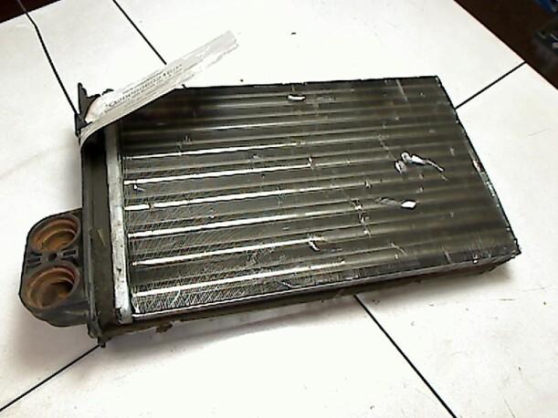 Foto: WÄRMETAUSCHER eines Peugeot 406 Break SR