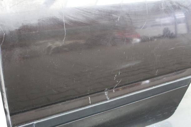 Foto: TÜR HINTEN LINKS eines Nissan Primera Traveller 1.6 LX