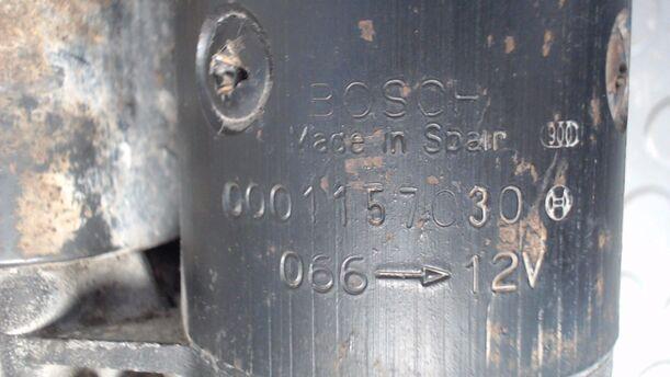 Foto: ANLASSER / STARTER BOSCH eines Opel Corsa City