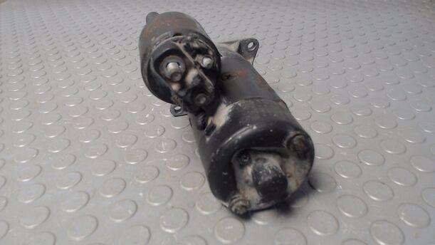 Foto: ANLASSER / STARTER BOSCH eines Opel Corsa City