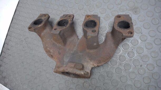 Foto: AUSPUFFKRÜMMER eines Opel Corsa City