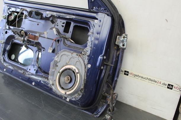 Foto: TÜR VORNE LINKS eines Nissan Primera Traveller 1.6 LX