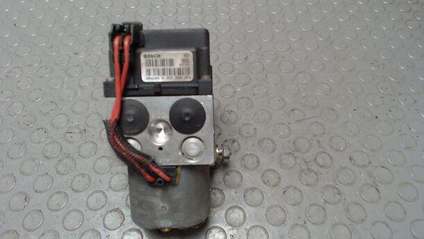 Foto: HAUPTBREMSAGGREGAT ABS eines Fiat Multipla 100 16V SX