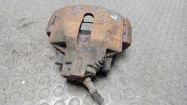 Foto: BREMSSATTEL VORN LINKS eines Ford Scorpio Turnier CLX