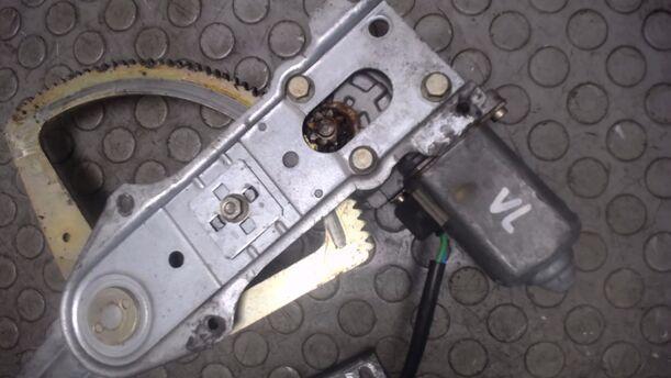 Foto: FENSTERHEBER VORN LINKS eines Ford Scorpio Turnier CLX