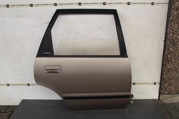 Foto: TÜR HINTEN RECHTS eines Nissan Primera Traveller 2.0 SLX