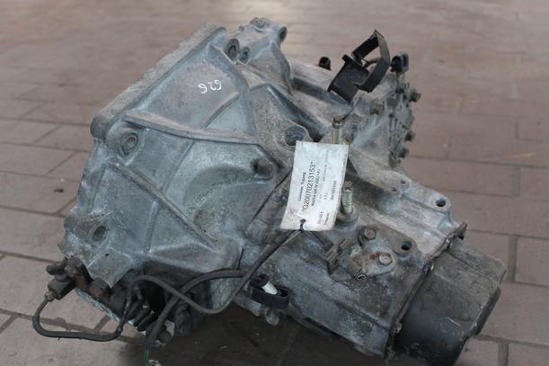 Foto: SCHALTGETRIEBE eines Mazda 626 1.9i LX