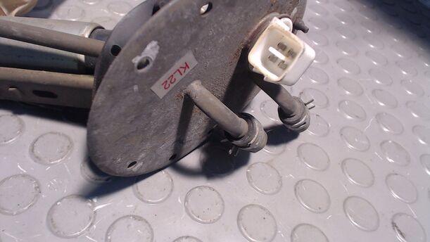 Foto: KRAFTSTOFFPUMPE eines Mazda 626 1.9i LX