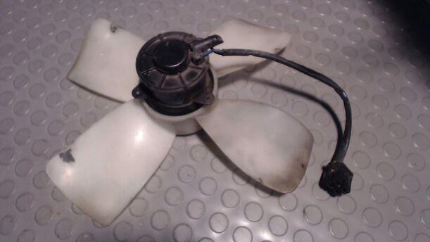 Foto: ELEKTROLÜFTER eines Mazda 626 1.9i LX