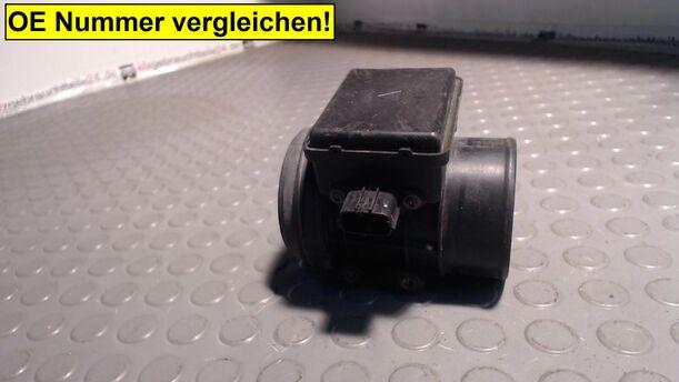 Foto: LUFTMASSENMESSER eines Mazda 626 1.9i LX