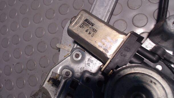 Foto: FENSTERHEBER ELEKTR HINTEN LINKS eines Mazda 626 1.9i GLX
