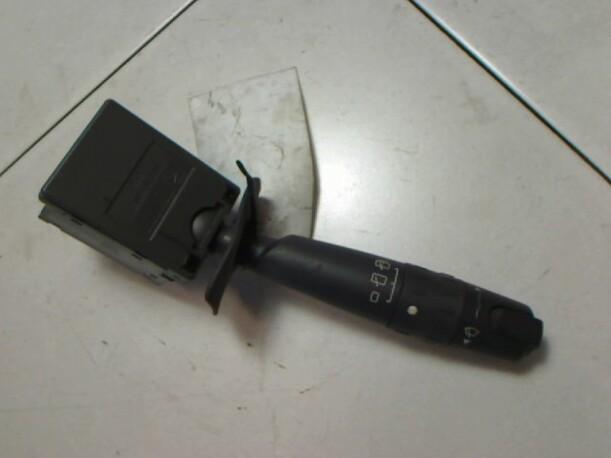 Foto: WISCHERSCHALTER eines Citroen Xantia Kombi (Break) 1.8 X