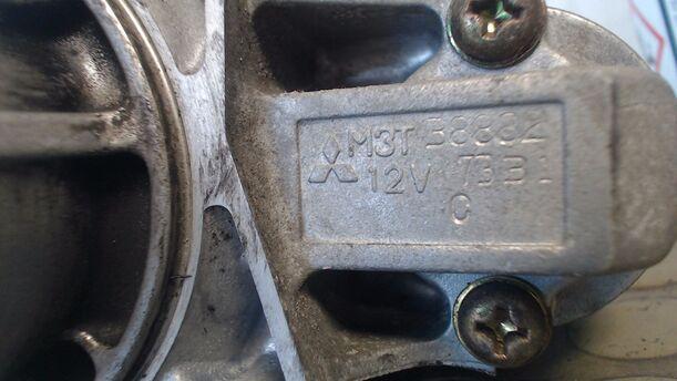 Foto: ANLASSER / STARTER eines Mazda 323 P 1.4