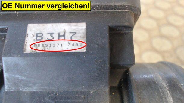 Foto: LUFTMASSENMESSER eines Mazda 323 P 1.4